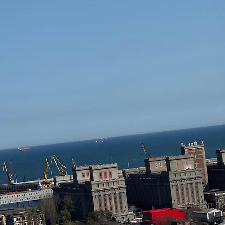3 Camere, Centru Constanta