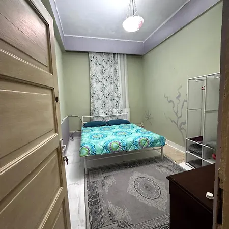 3 Camere-seamaster, Centru *